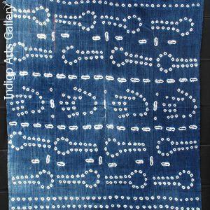 Vintage "hand-pattern" Indigo tie-dyed strip-weave cloth