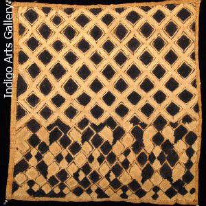 Shoowa "Velvet" Raffia Panel