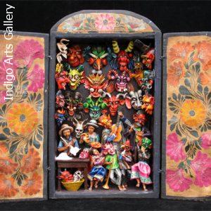 Mask Shop Retablo