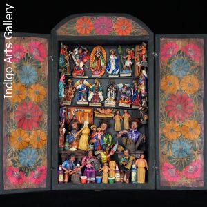 Casa de los Santos (House of Saints) Retablo