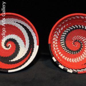 Imbenge - Small Zulu Wire Basket - Black, White and Red