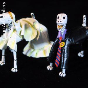 Calavera Novios Dogs - Retablo Figures