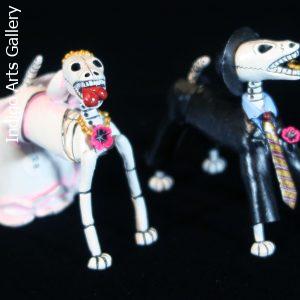 Calavera Novios Dogs - Retablo Figures