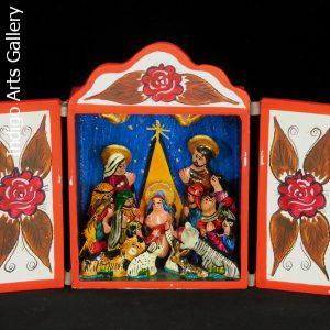 Nacimiento (Nativity) - Crown Gable Retablo