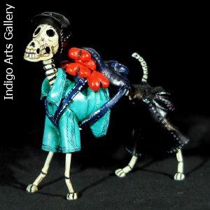 Calavera Valentine Dog - Retablo Figure