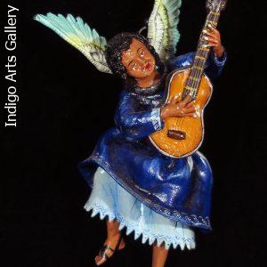 Angel with Guitar - retablo figure