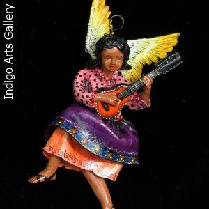 Angel with Guitar - retablo figure