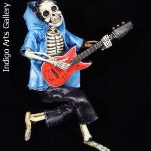 Death Metal with Hoodie - retablo figure