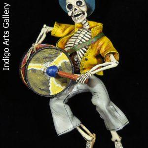 Calavera Drummer - retablo figure