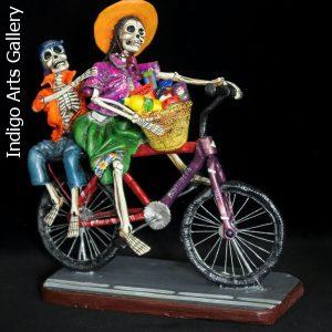 Bringing Home the Groceries - Retablo Sculpture