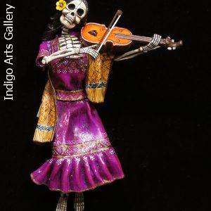 Calavera Violinist - retablo sculpture